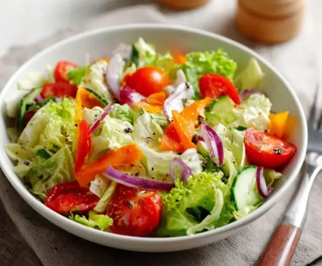 Fresh and Healthy Low Carb Salad Recipe
