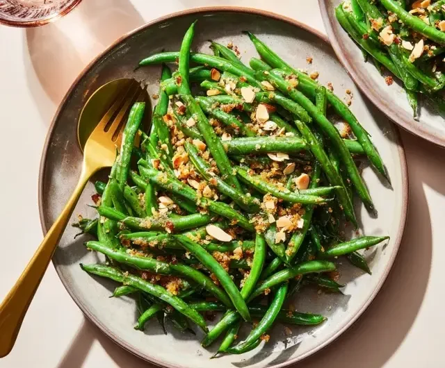 Thanksgiving Green Beans Recipe Easy and Delicious